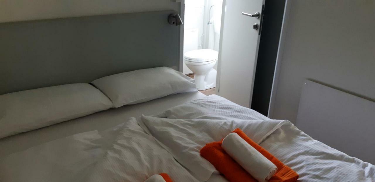 Mobile Homes And Apartment - Terme Catez Catez ob Savi Exterior foto